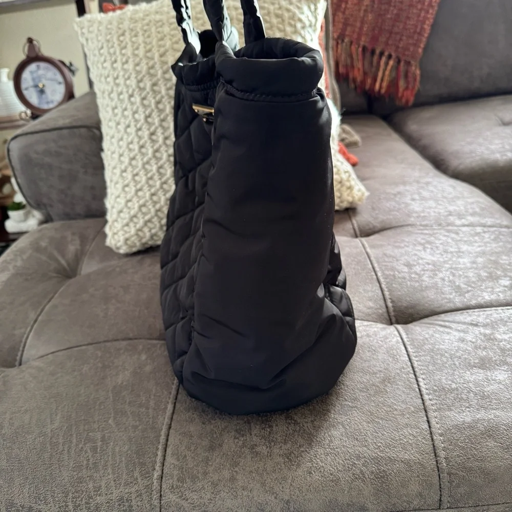 Marc Jacobs Black Quilted Tote Bag NWOT - Picture 4 of 12